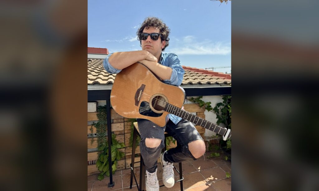 Álvaro de la Calle se lanza en solitario con «No Sé A Dónde Voy»