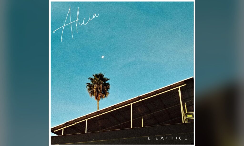L’lattice cantan a dos desconocidos que se quisieron en «Alicia»